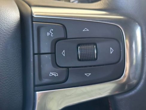 Used 2020 Chevrolet Blazer RS FWD image 13