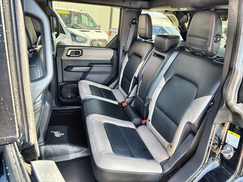 Used 2024 Ford Bronco Wildtrak AWD/4WD image 22