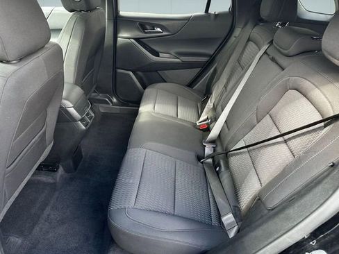 Used 2025 Chevrolet Equinox LT FWD image 24