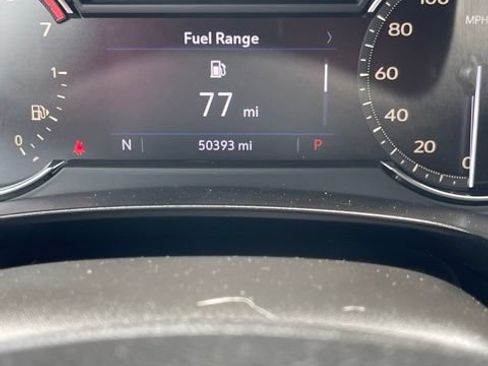 Used 2019 Cadillac XT4 Premium Luxury w/ Cold Weather Package FWD image 13