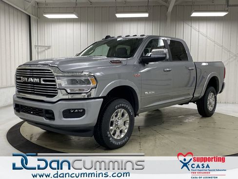 Used 2022 RAM 2500 Laramie AWD/4WD image 1