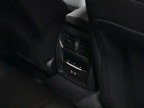 New 2026 BMW 330i xDrive Sedan AWD/4WD image 11