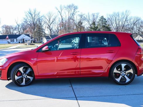 Used 2016 Volkswagen GTI S image 4