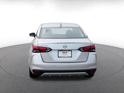 Used 2025 Nissan Versa SV FWD image 12