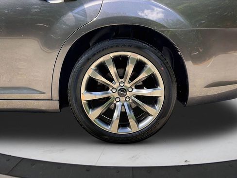 Used 2014 Chrysler 300 S RWD image 35