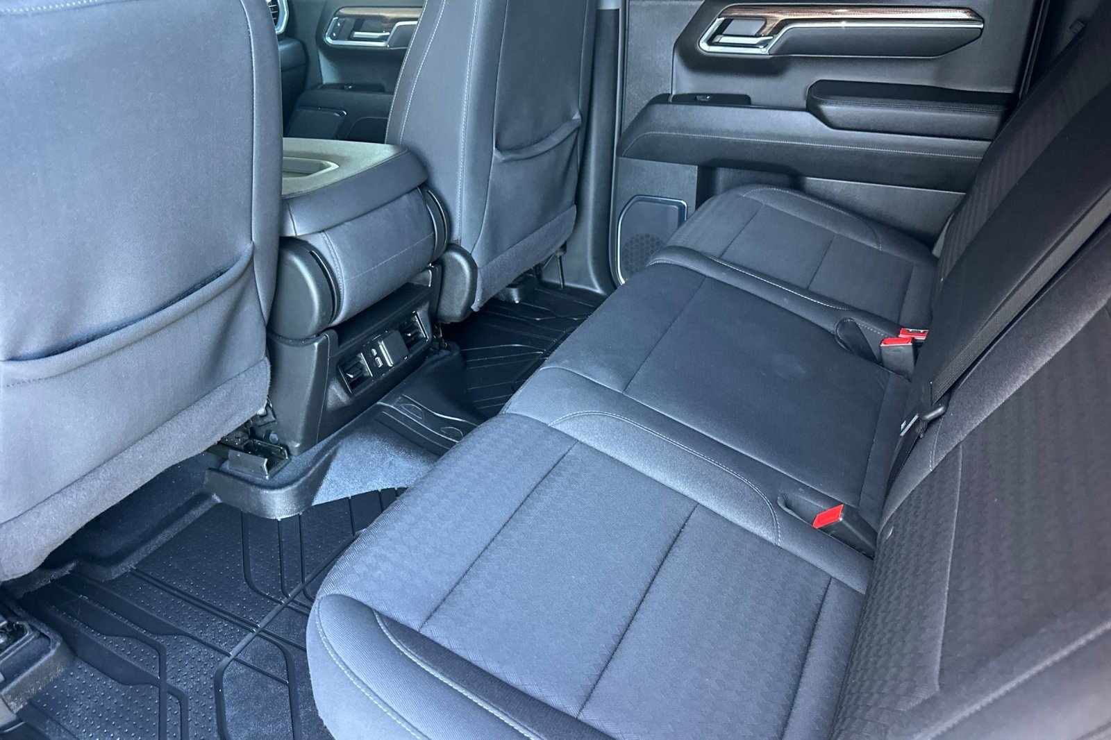 Used 2024 Chevrolet Silverado 1500 RST RWD image 11