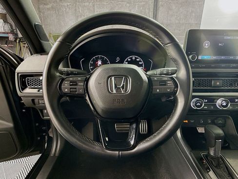 Certified 2025 Honda Civic Sport image 9