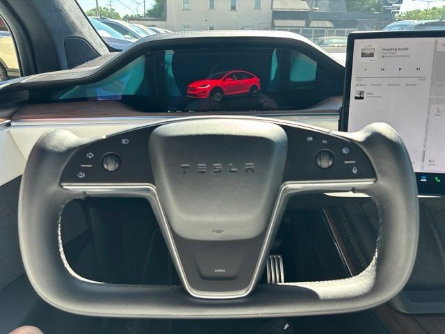 Used 2022 Tesla Model X AWD/4WD image 11