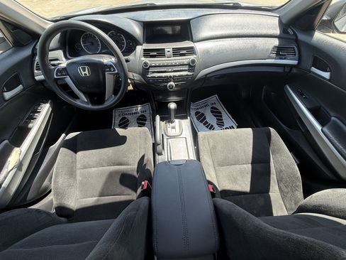 Used 2009 Honda Accord EX image 11