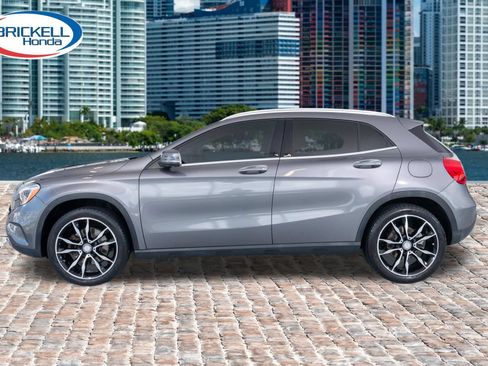 Used 2017 Mercedes-Benz GLA 250 image 7