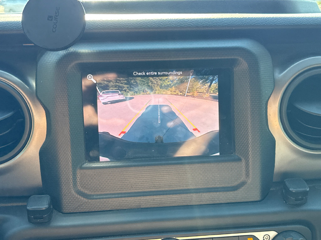 Used 2021 Jeep Gladiator Sport AWD/4WD image 26