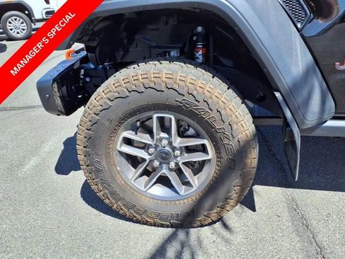 Used 2024 Jeep Gladiator Mojave w/ Steel Bumper Group image 9