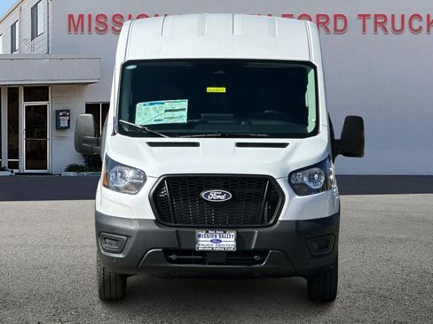 New 2026 Ford Transit 250 148 Medium Roof w/ Load Area Protection Package image 9