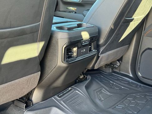 New 2026 GMC Sierra 1500 AT4 w/ Technology Package image 25