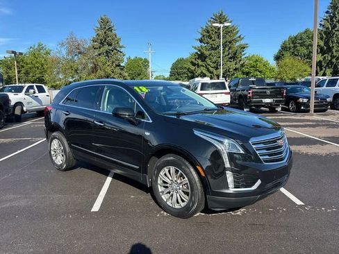 Used 2018 Cadillac XT5 Luxury AWD/4WD image 2
