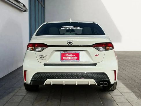 Used 2020 Toyota Corolla SE image 5