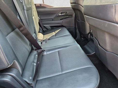 Used 2024 Lexus GX 550 AWD/4WD image 21