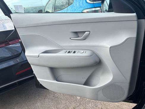 Used 2025 Hyundai Kona SEL image 20