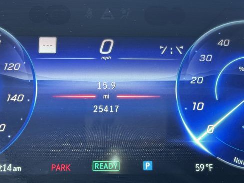 Used 2023 Mercedes-Benz EQS 580 4MATIC SUV image 23