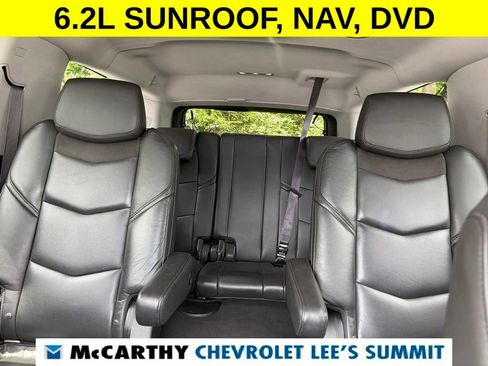 Used 2016 Cadillac Escalade ESV Luxury AWD/4WD image 40