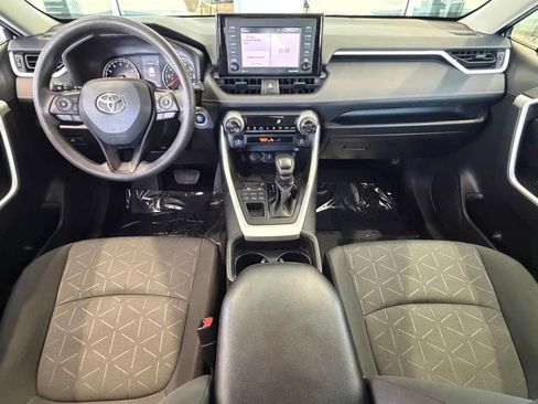 Certified 2021 Toyota RAV4 XLE AWD/4WD image 31