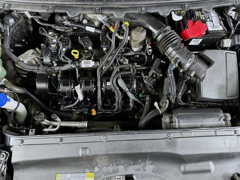 Used 2020 Ford Edge Titanium w/ Equipment Group 301A image 33