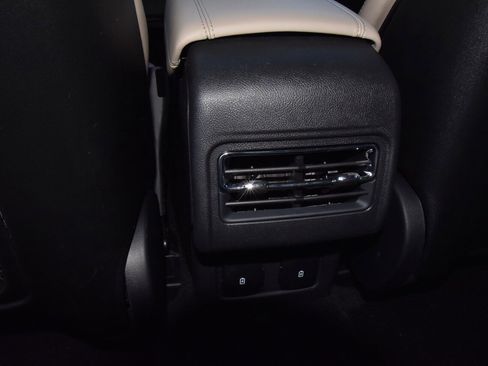 New 2026 Lincoln Corsair Reserve image 18