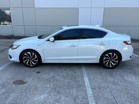 Used 2018 Acura ILX FWD image 5