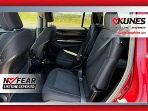 Used 2023 Jeep Grand Cherokee L Laredo AWD/4WD image 19