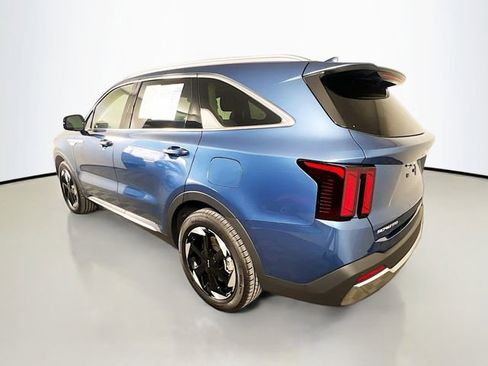 Used 2025 Kia Sorento EX AWD/4WD image 6