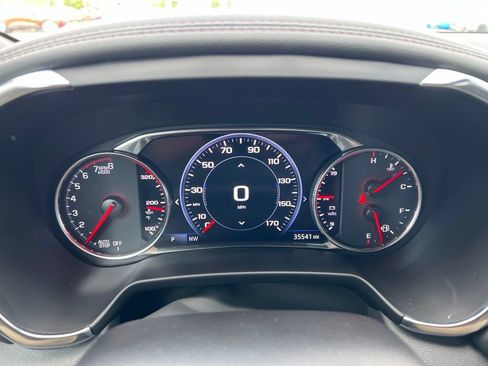Used 2025 Chevrolet Blazer Premier w/ Driver Confidence II Package FWD image 18