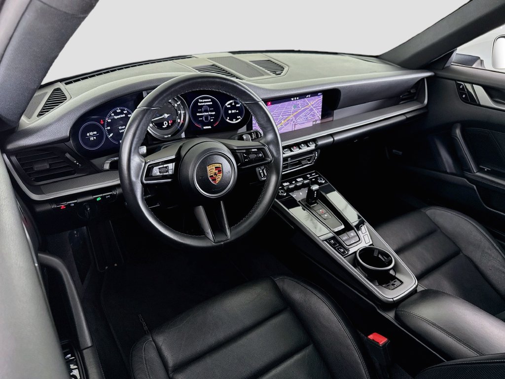 Used 2020 Porsche 911 Carrera RWD image 16