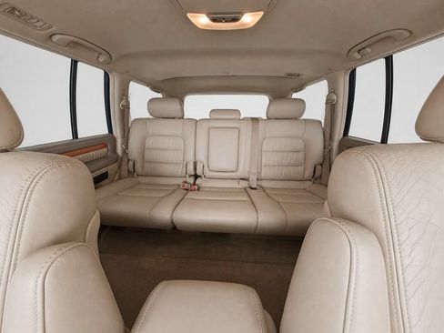 Used 2006 Lexus LX 470 4WD image 31