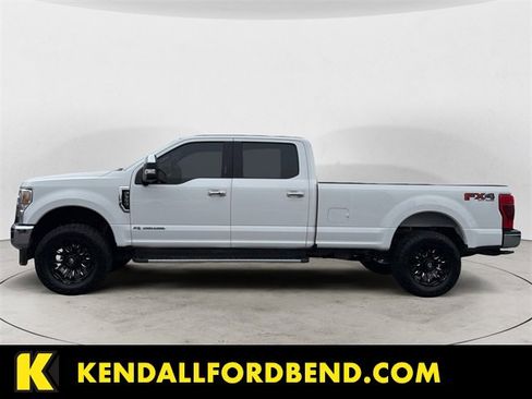 Used 2020 Ford F350 Lariat w/ Lariat Ultimate Package image 2