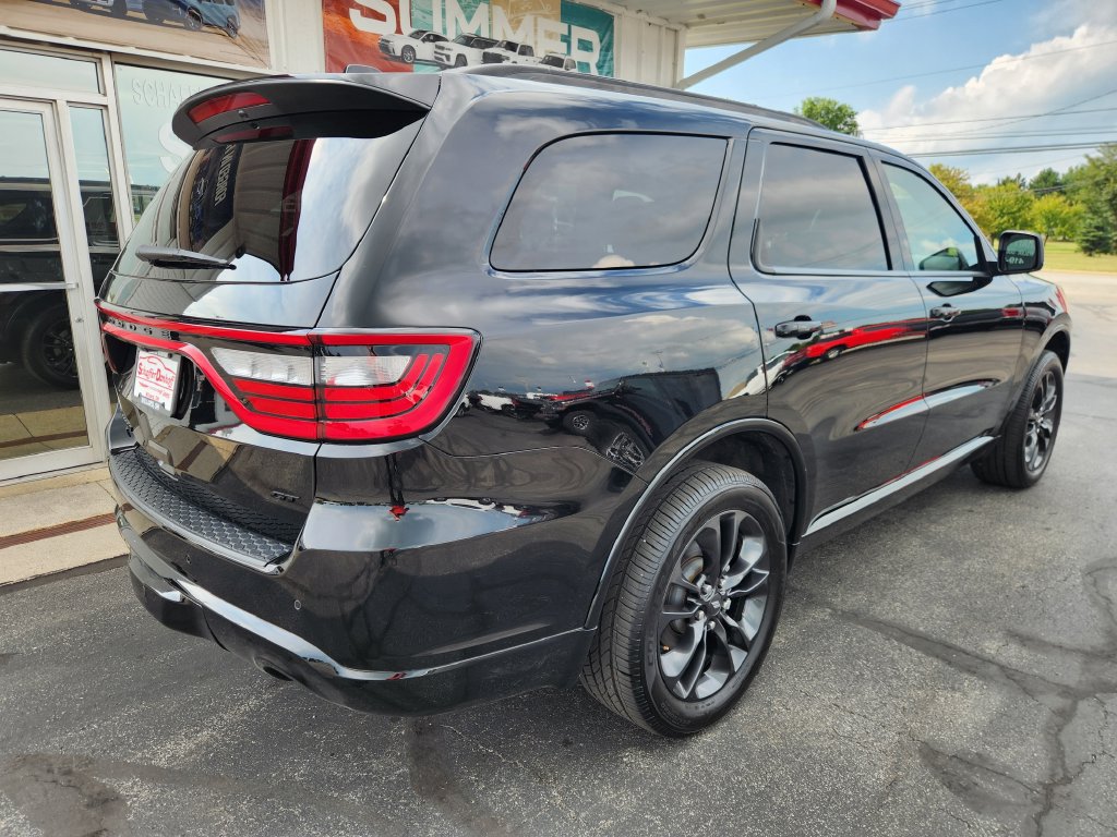 Used 2023 Dodge Durango GT AWD/4WD image 3