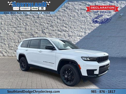 New 2025 Jeep Grand Cherokee L Altitude image 1