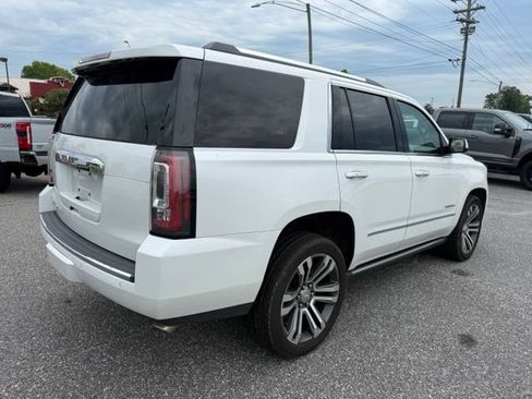 Used 2018 GMC Yukon Denali w/ Denali Ultimate Package AWD/4WD image 10