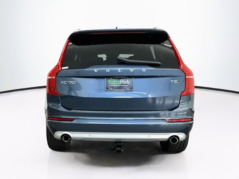 Used 2019 Volvo XC90 T5 Momentum w/ Protection Package Premier AWD/4WD image 7