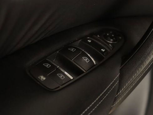 Used 2016 INFINITI QX80 4WD w/ Driver's Assistance Package image 20