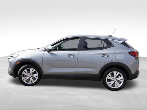 Used 2025 Buick Encore GX Preferred FWD image 9