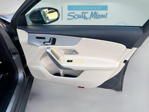 Used 2021 Mercedes-Benz A 220 image 33