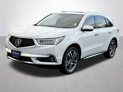 Used 2017 Acura MDX SH-AWD w/ Advance Package image 2