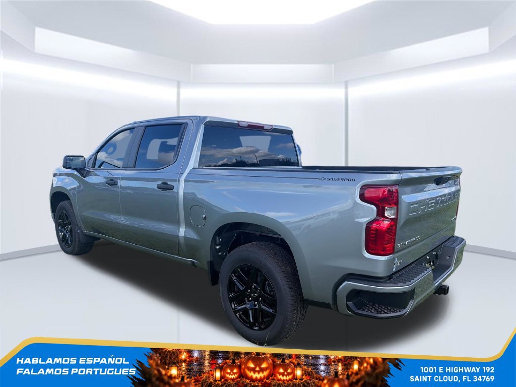 New 2026 Chevrolet Silverado 1500 Custom RWD image 3