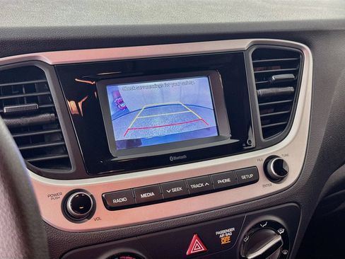 Used 2022 Hyundai Accent SE FWD image 16