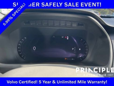Certified 2023 Volvo XC90 B5 Plus AWD/4WD image 15