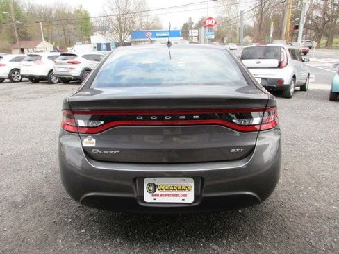 Used 2015 Dodge Dart SXT image 7