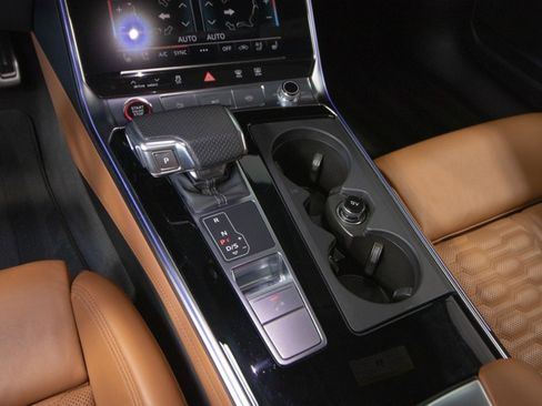 Used 2023 Audi RS 6 ($144,915 MSRP!!) *$40,000 IN image 42