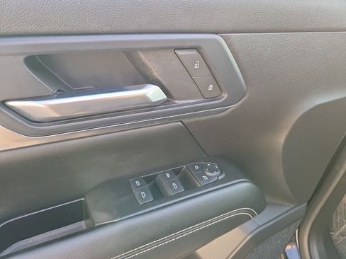 Certified 2025 GMC Terrain Elevation image 29