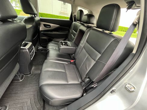 Used 2017 Nissan Murano SL AWD/4WD image 32