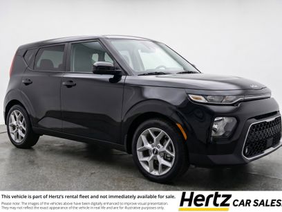 Used 2025 Kia Soul LX